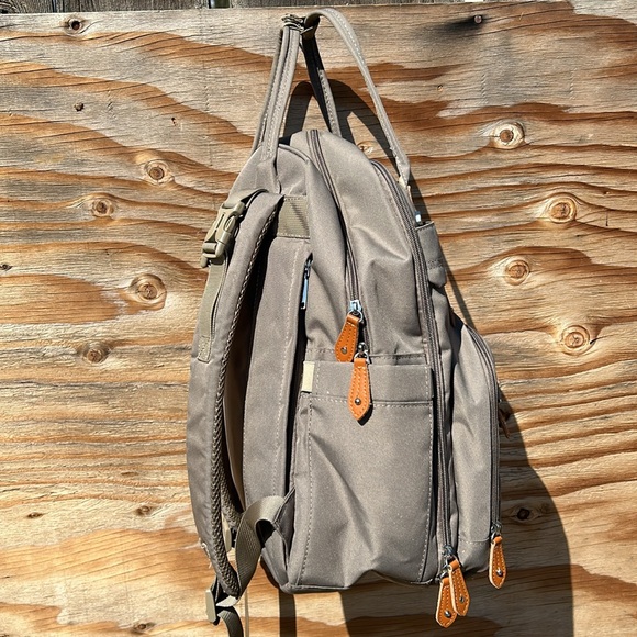 BabbleRoo Original Diaper Backpack - Picture 5 of 14